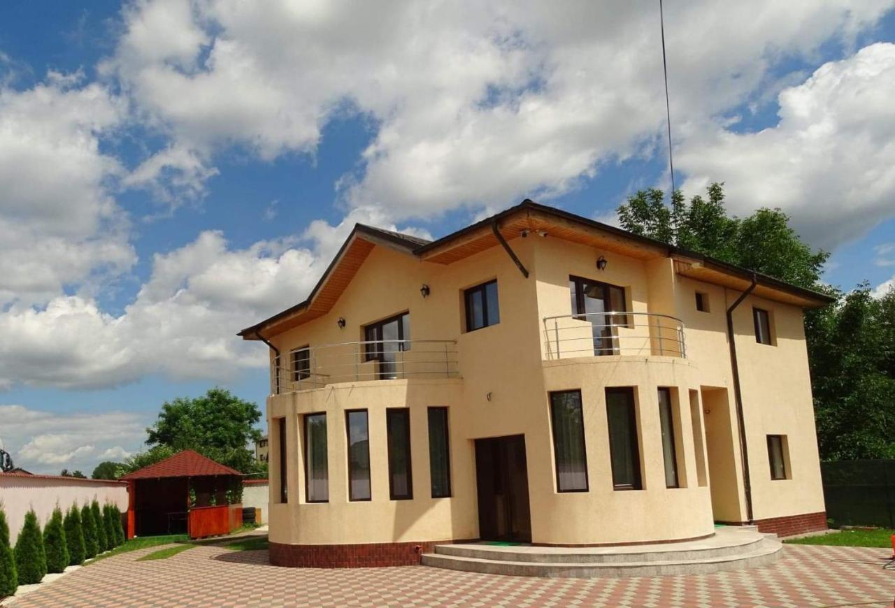 Vila Nicholas Bărcăneşti Extérieur photo